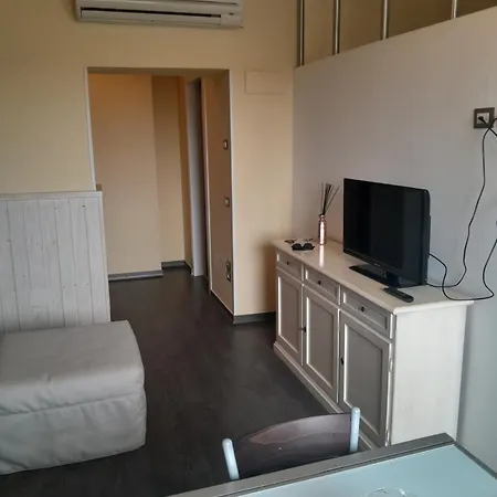 Casa Bella D'estate Apartment *